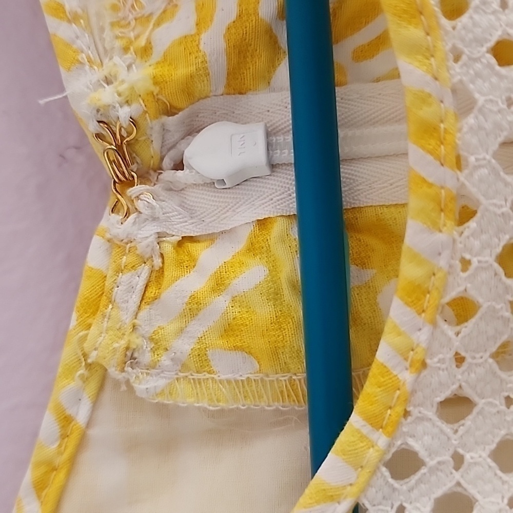 Lilly Pulitzer Macfarlane Lace Detail Shift in Sunglow Yellow Sleeveless Dress - Picture 8 of 14